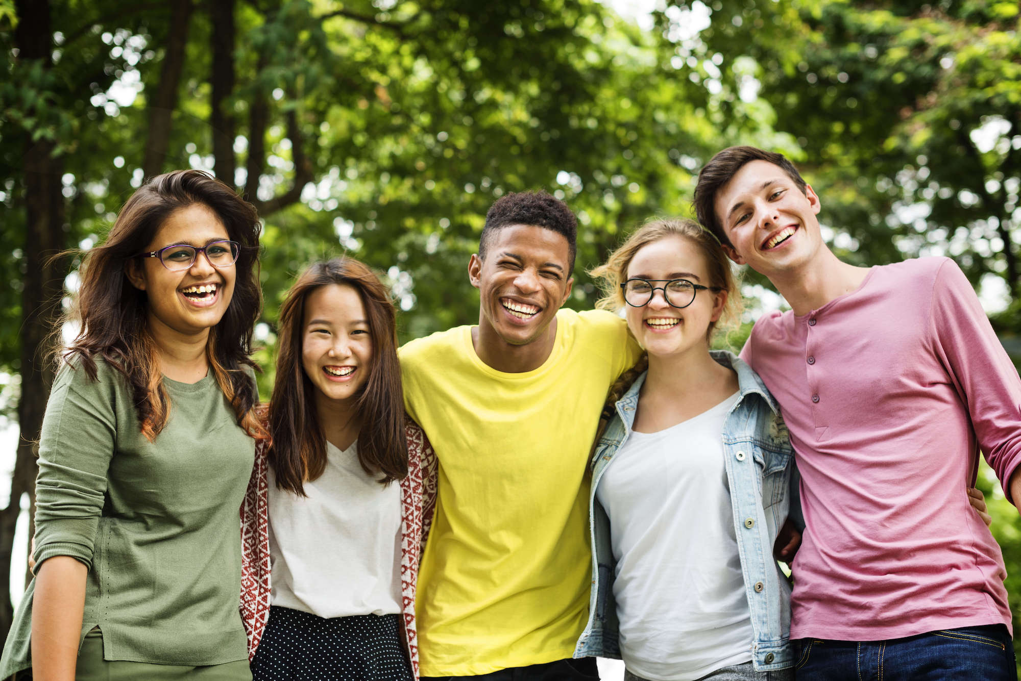 Picture of group of five adolescents. TrueHealth CEW specializes in teen and young adult mental health.